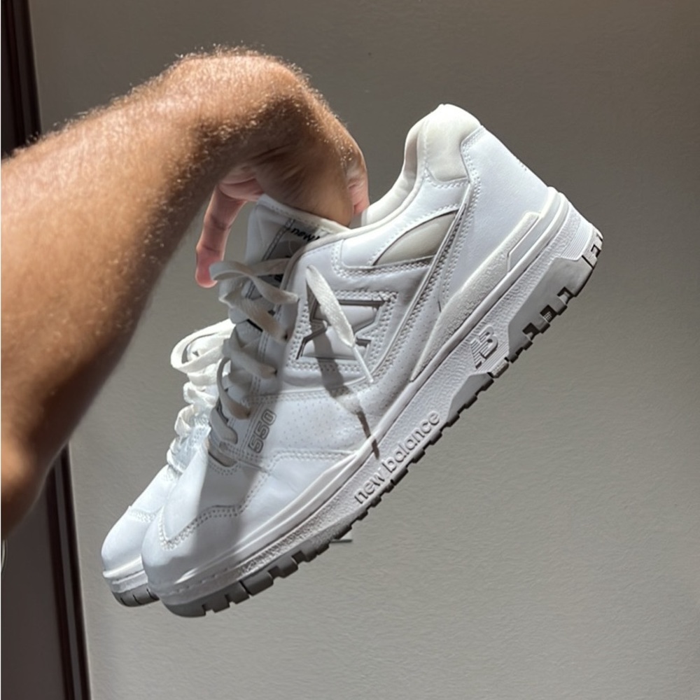 Pure white New Balance 550